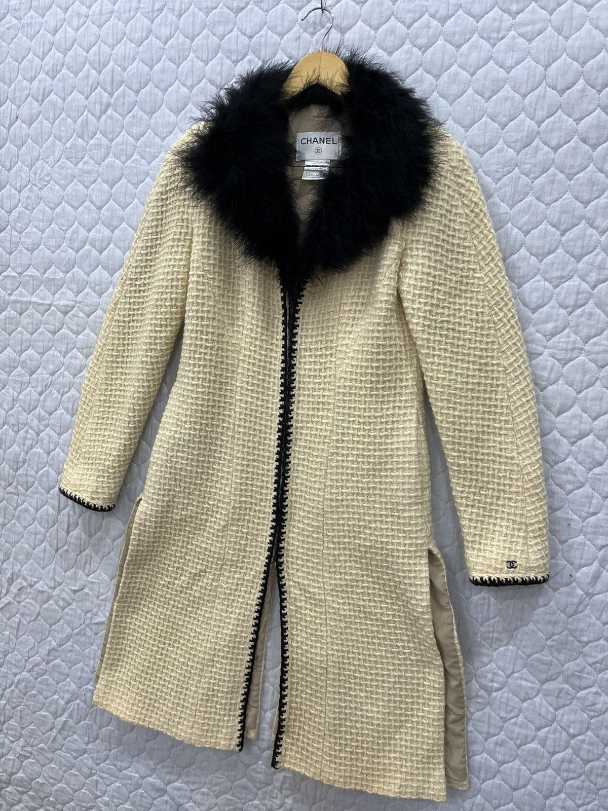 Chanel (T). CHANEL TWEED JACKET Size S / US 4 / IT 40 - 3 Thumbnail