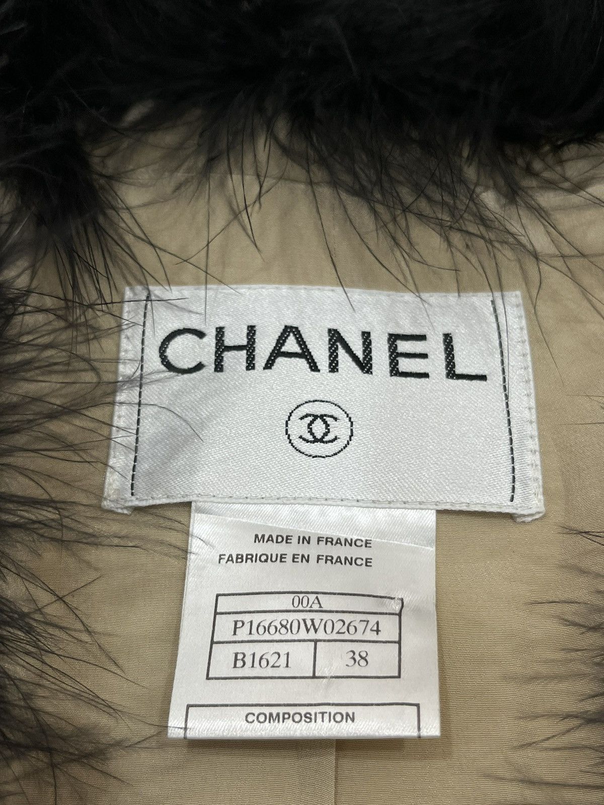 Chanel (T). CHANEL TWEED JACKET Size S / US 4 / IT 40 - 8 Thumbnail