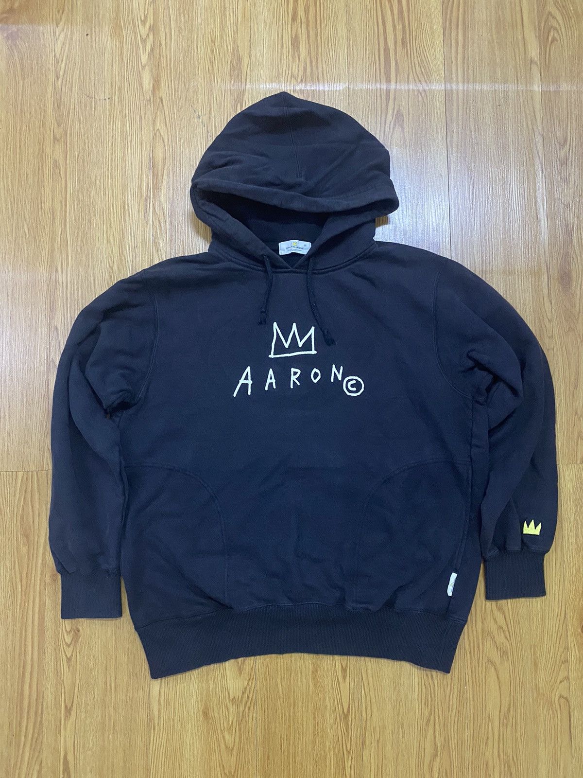 Jean-Michel Basquiat × Uniqlo Jean Michel Basquiat x uniqlo Aaron Pullover hoodie Size US M / EU 48-50 / 2 - 1 Thumbnail