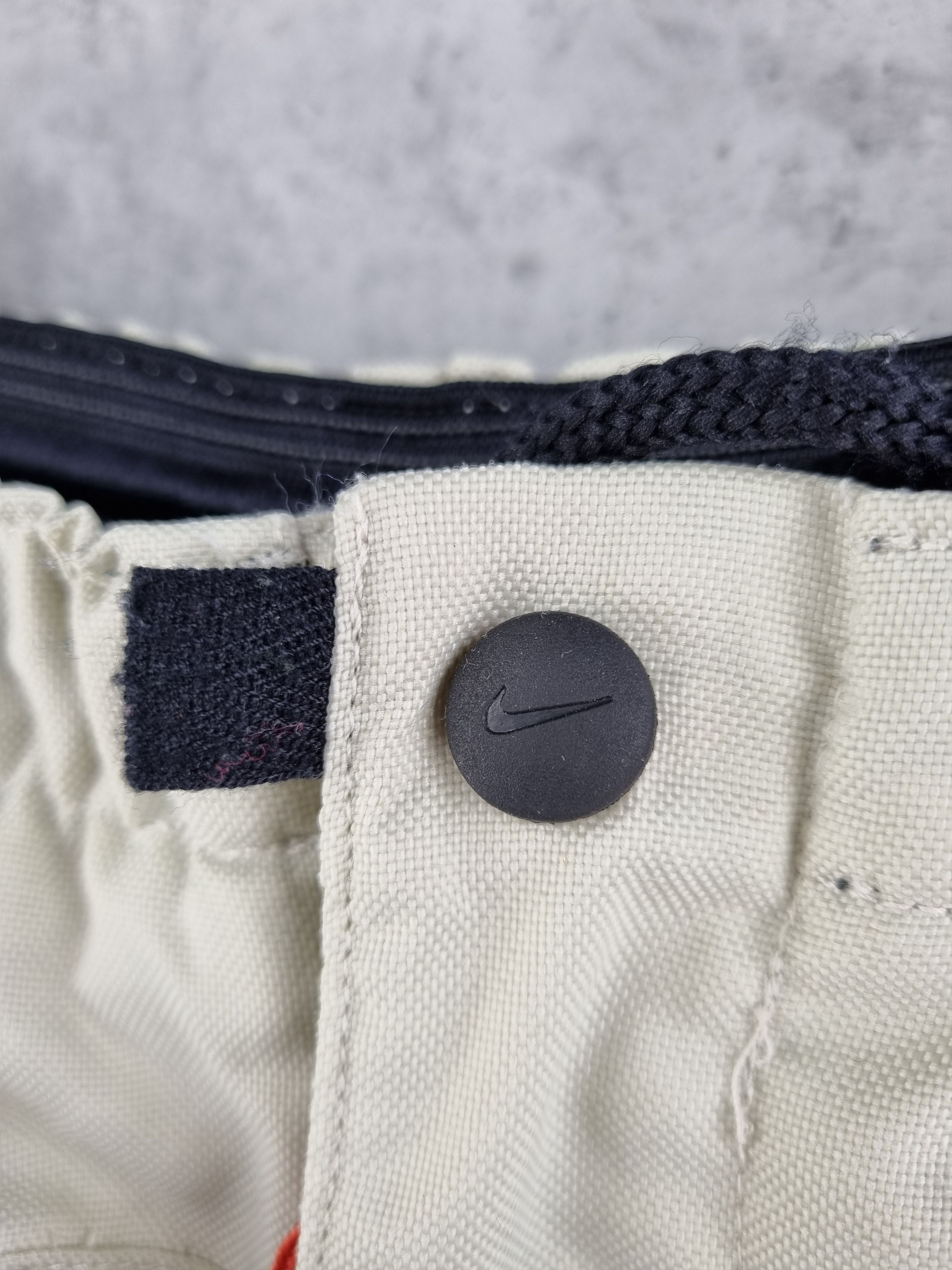 Nike × Vintage 90s NIKE Technical Nylon Ski Snowboarding Pants Size US 33 - 11 Thumbnail