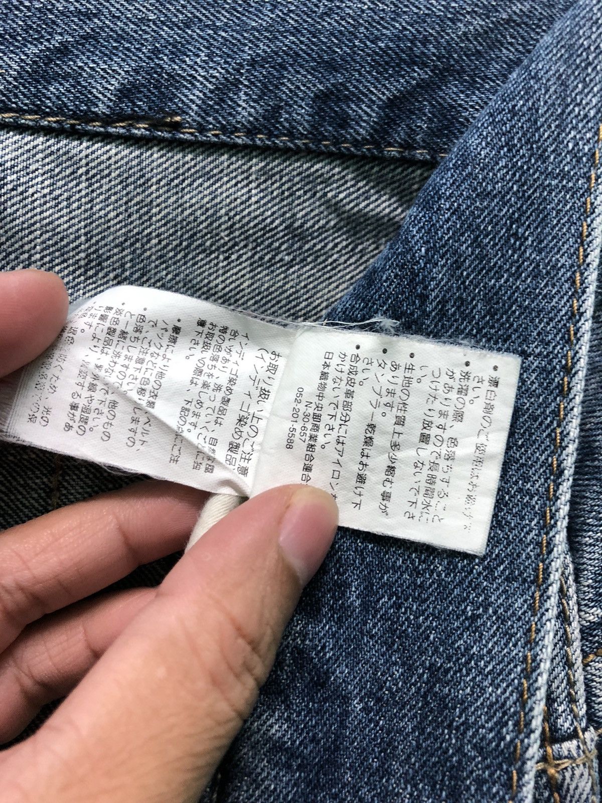 Japanese Brand × Vintage VINTAGE BACK NUMBER GOLD LABEL BUCKLE BACK DISTRESSED DENIM Size US 30 / EU 46 - 6 Thumbnail