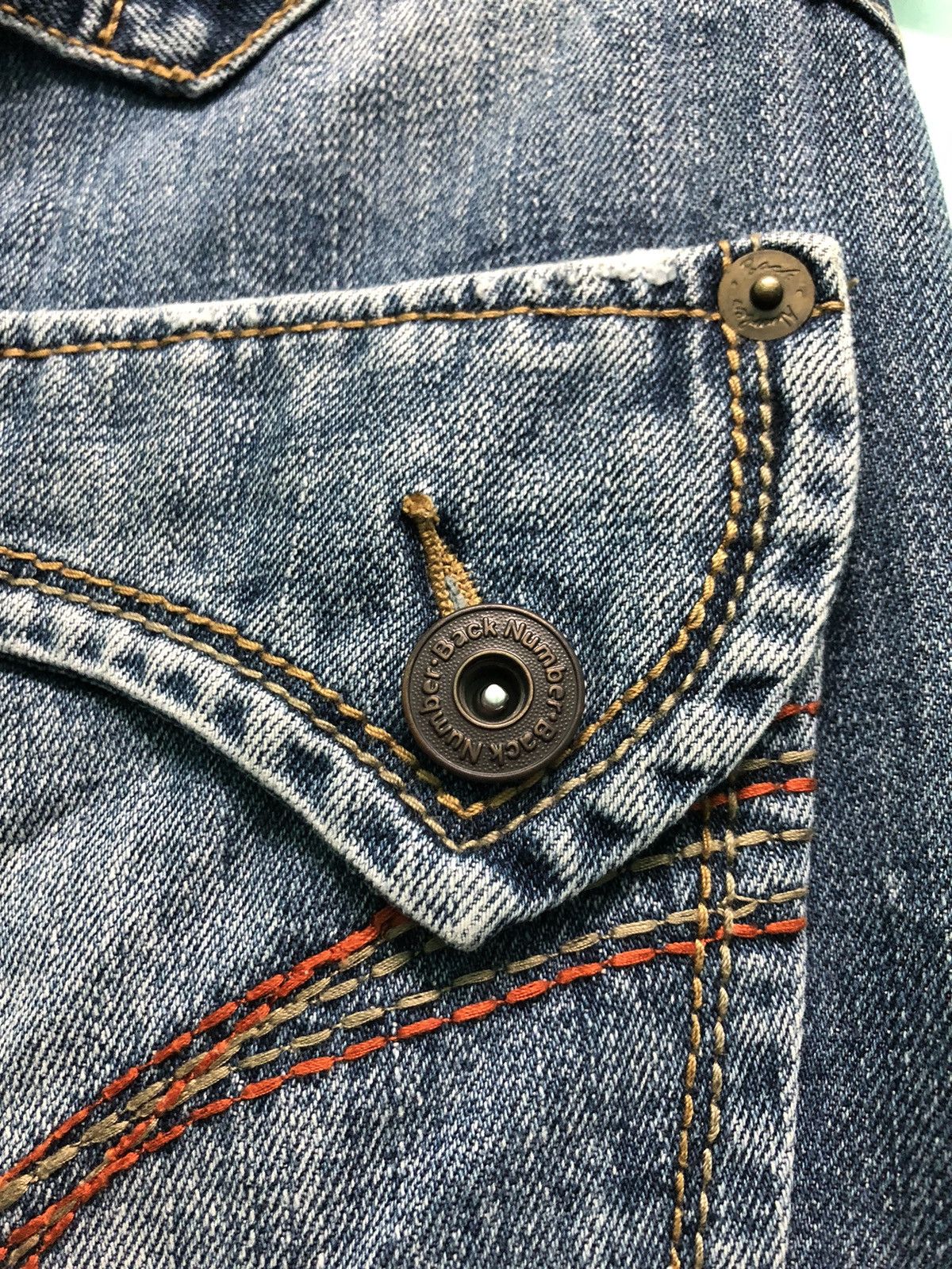 Japanese Brand × Vintage VINTAGE BACK NUMBER GOLD LABEL BUCKLE BACK DISTRESSED DENIM Size US 30 / EU 46 - 9 Thumbnail