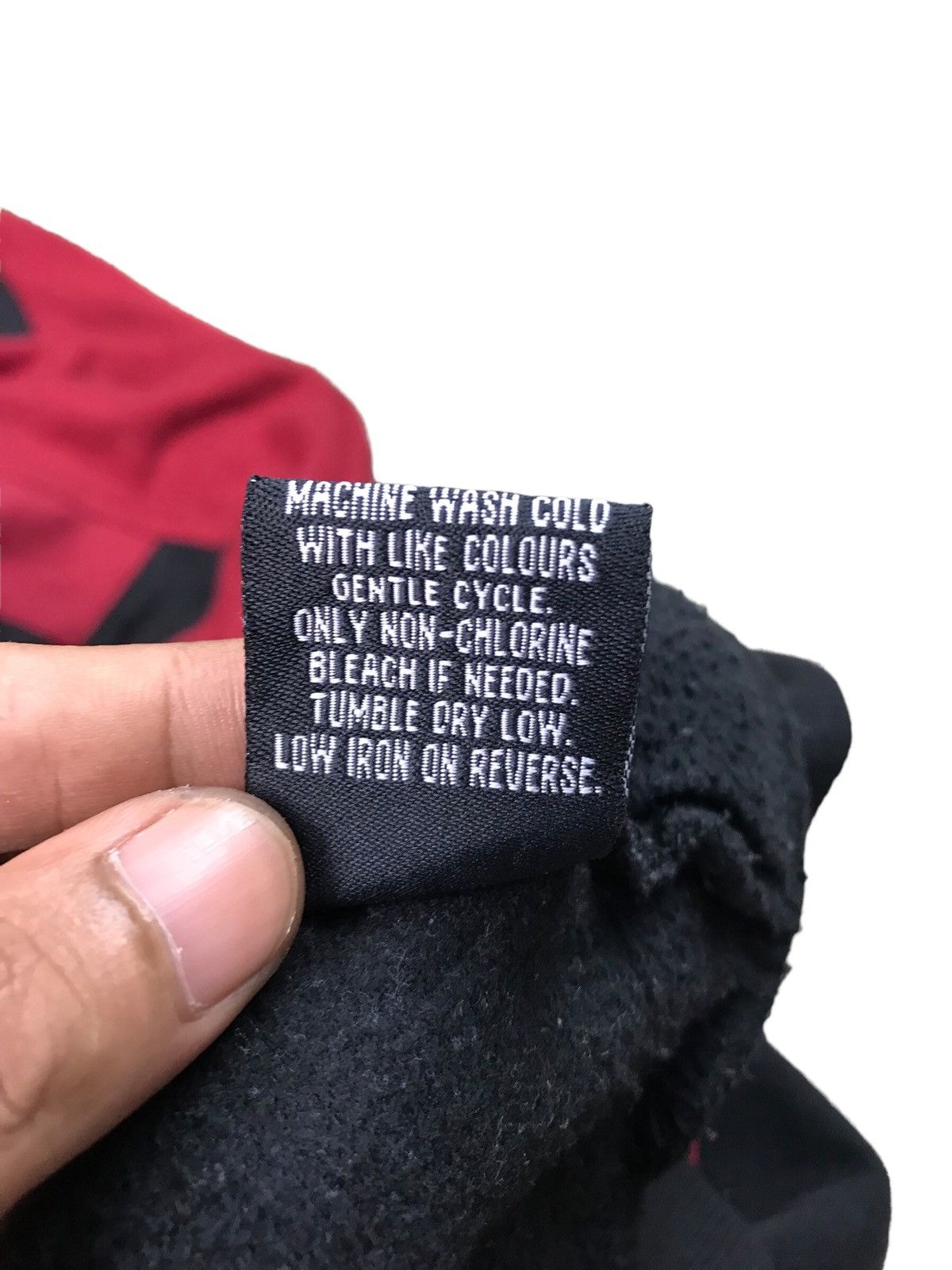 Marvel Comics 🔥DEADPOOL MARVEL X MAD ENGINE HOODIES FULL-FACE ZIPPER Size US M / EU 48-50 / 2 - 11 Thumbnail