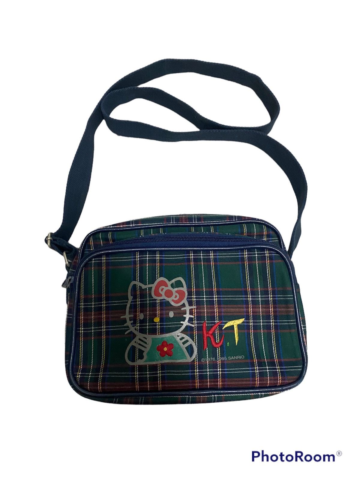 Cartoon Network × Vintage Vintage 90s Hello Kitty Sanrio Plaid Shoulder Bag Size ONE SIZE - 1 Thumbnail