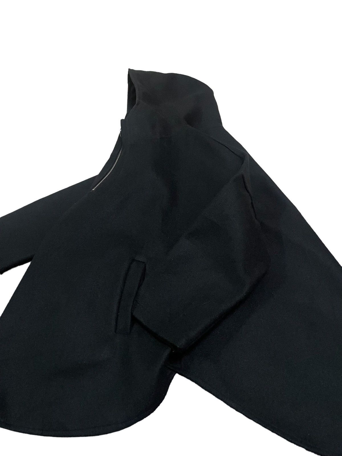 Japanese Brand Japanese Brand Oversize Round Shape Style Baggy Hoodie Size L / US 10 / IT 46 - 10 Thumbnail