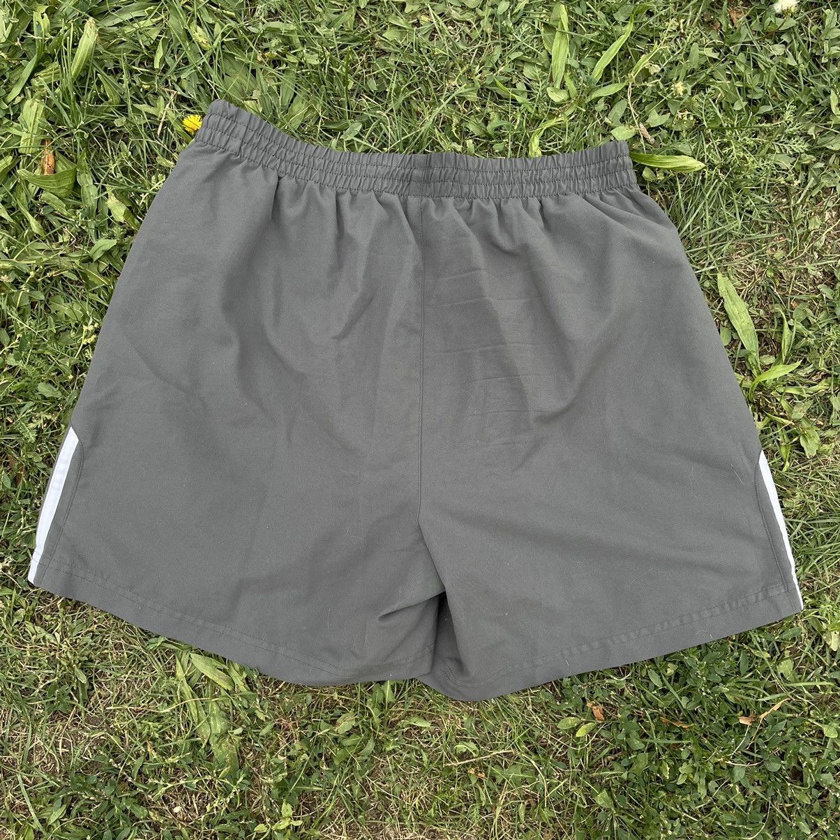 Vintage Vintage 90s Adidas Striped Shorts Streetwear Y2K Thrashed 34 Size US 34 / EU 50 - 6 Thumbnail