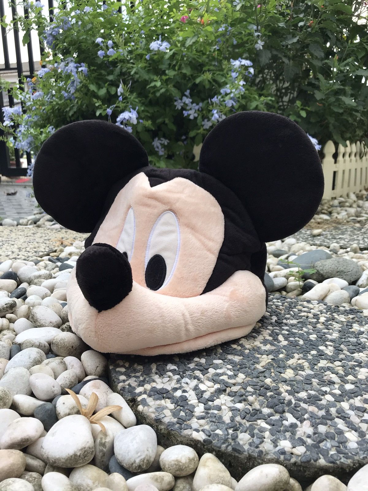Disney × Japanese Brand AUTHENTIC MICKEY MOUSE WITH PLUSH BODY CAP HAT Size ONE SIZE - 8 Thumbnail