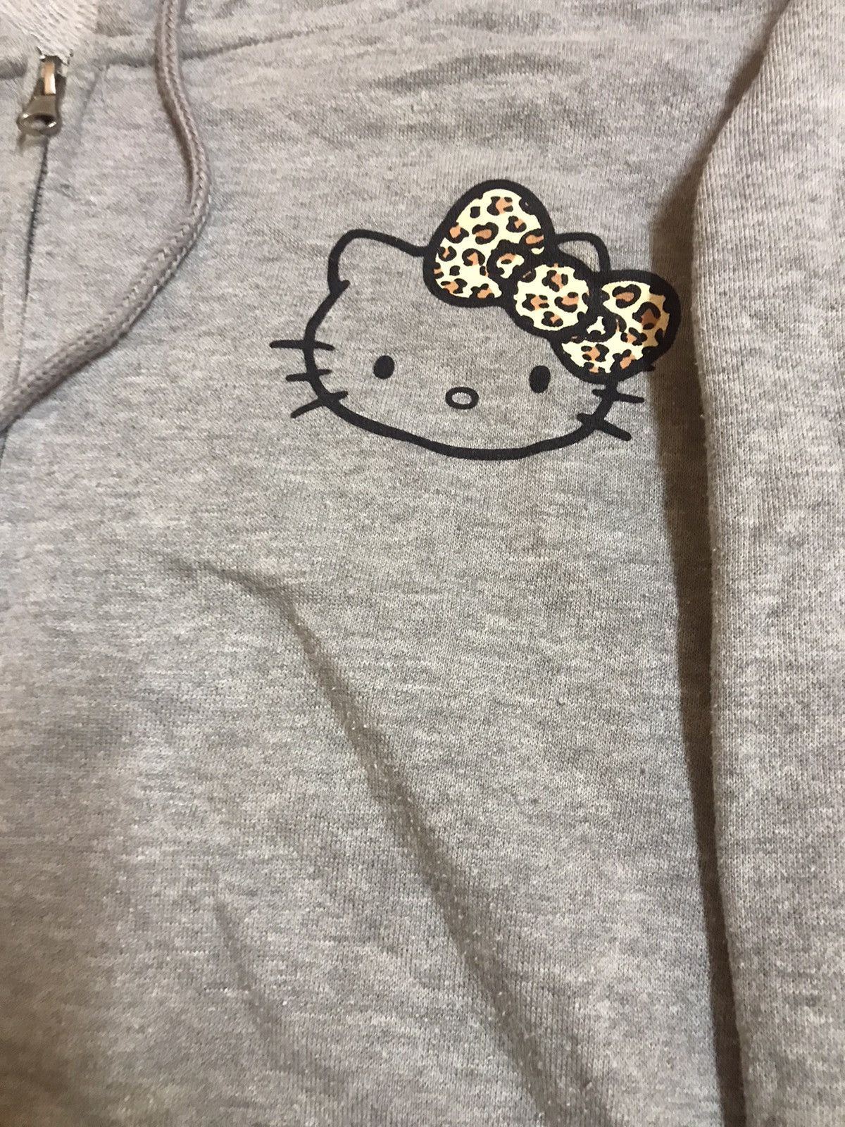 Hello kitty hoodie big logo