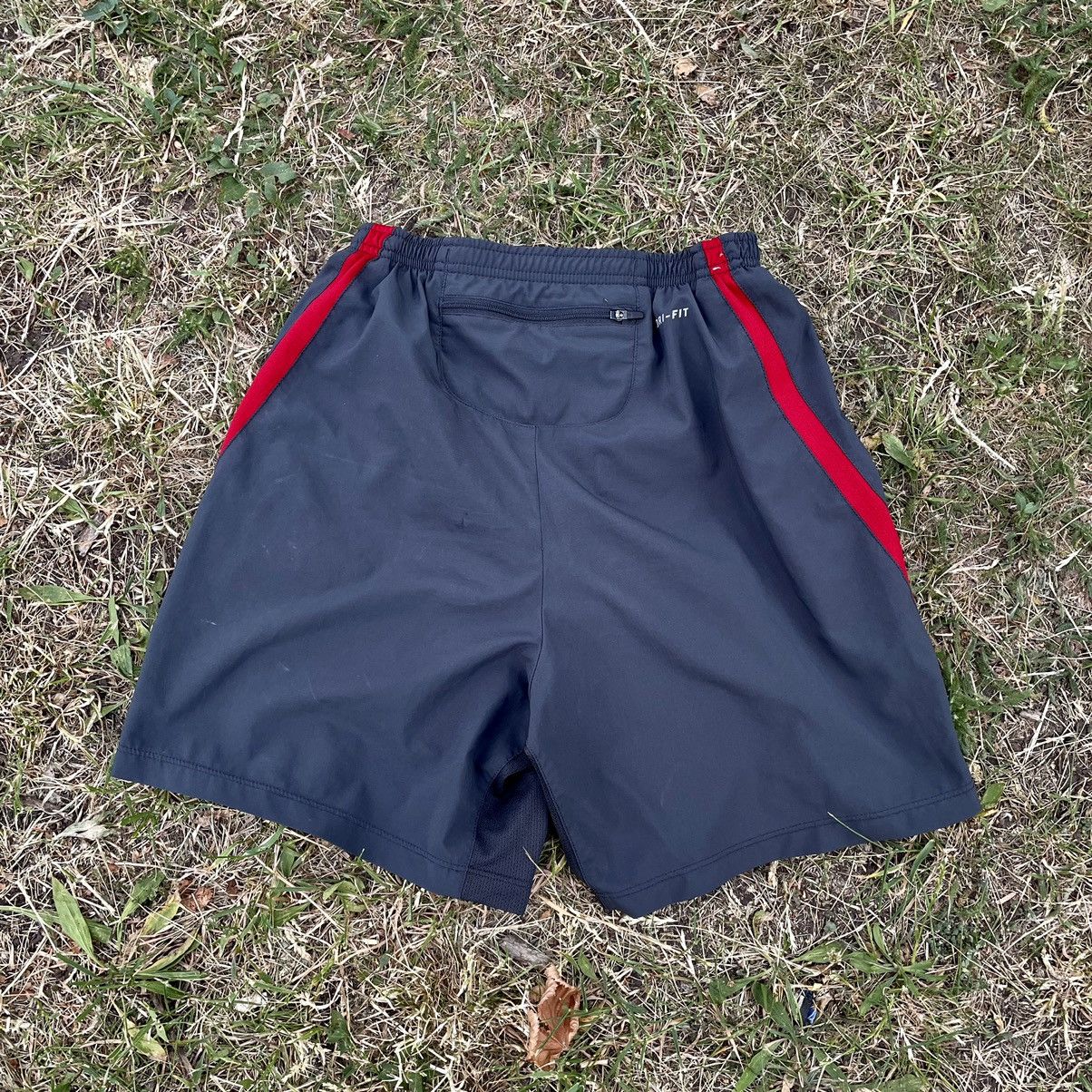 Nike Vintage Nike shorts y2k streetwear swoosh 30 Size US 30 / EU 46 - 7 Thumbnail