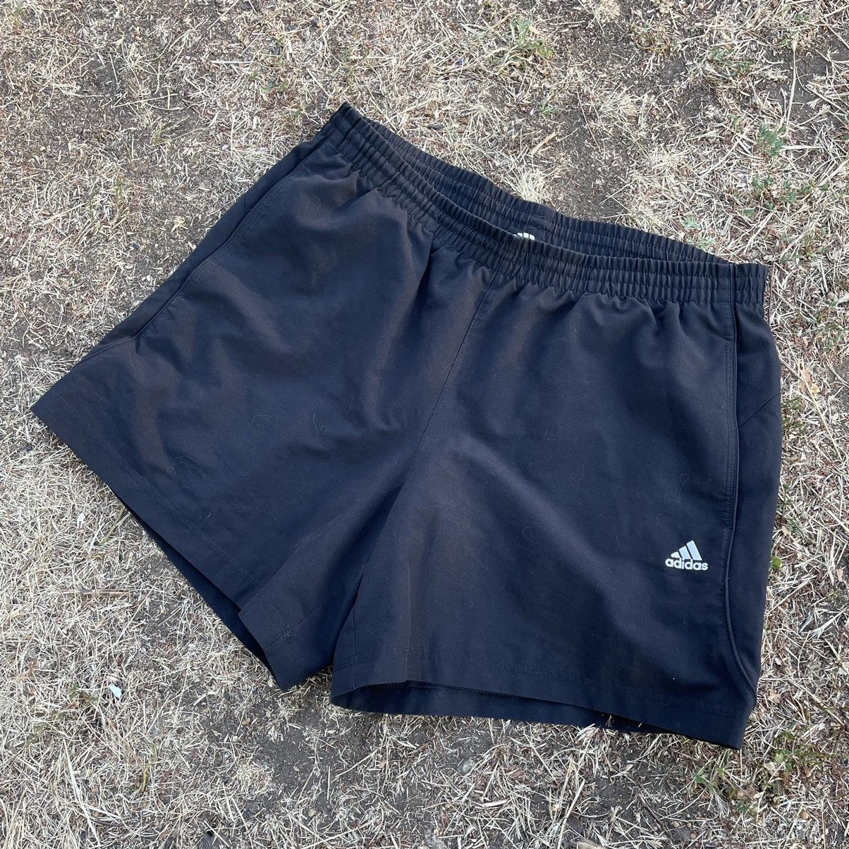 Vintage Vintage 90s Adidas Nylon Shorts Navy Streetwear Jogger 34 Size US 34 / EU 50 - 2 Thumbnail