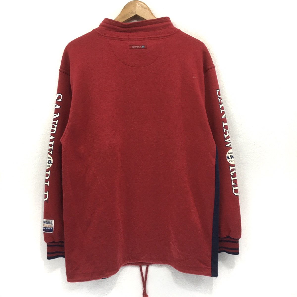 Japanese Brand × Vintage Santa World Sweatshirt Crewneck Logo Santa World Sweden SWD Size US M / EU 48-50 / 2 - 3 Thumbnail