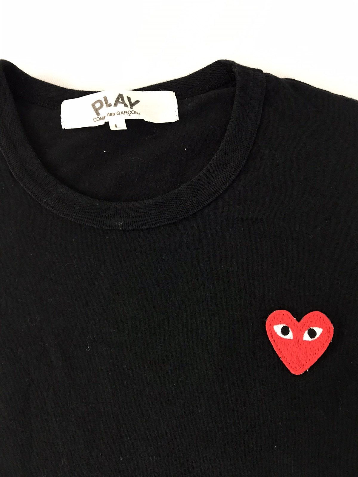 Japanese Brand × Vintage Comme Des Garçon Play Red Heart Longsleeve Tee T-shirt Size US M / EU 48-50 / 2 - 3 Thumbnail