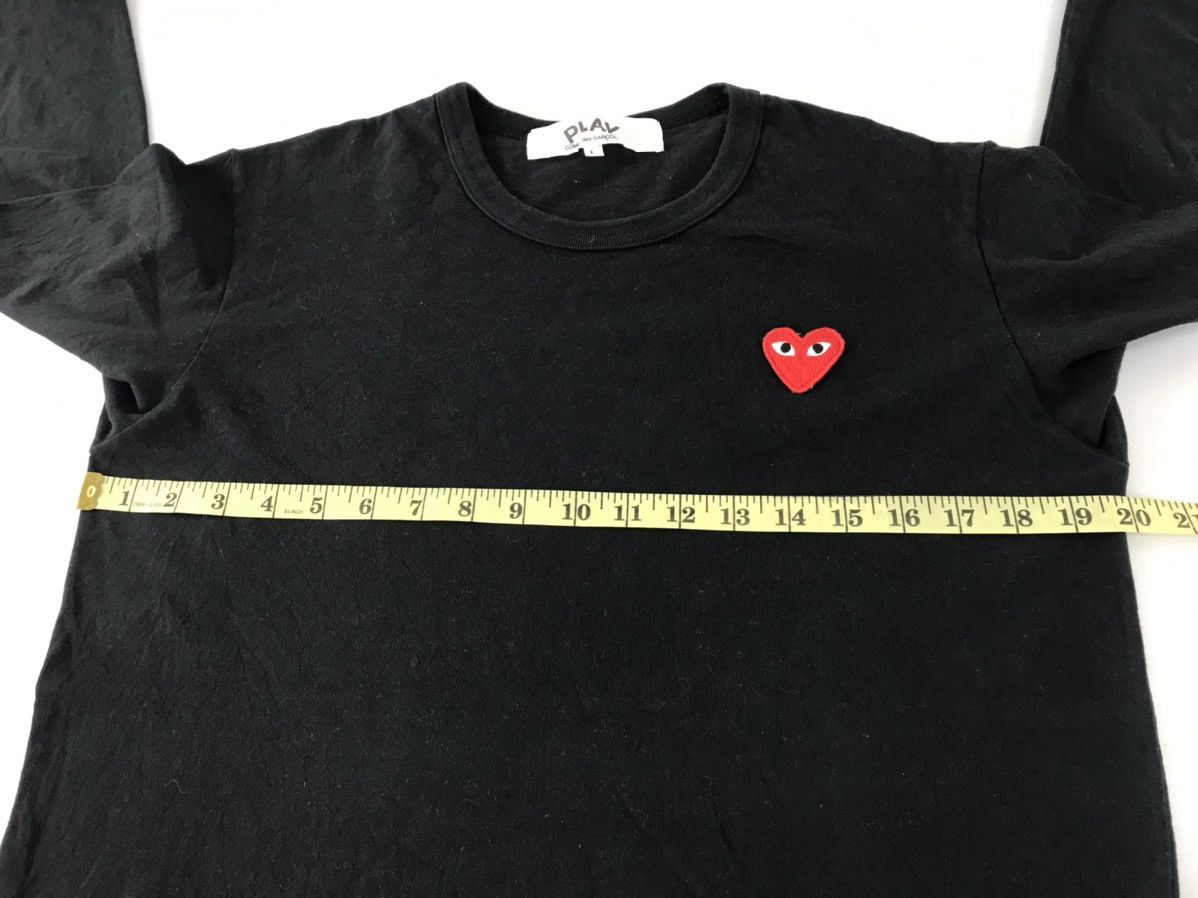 Japanese Brand × Vintage Comme Des Garçon Play Red Heart Longsleeve Tee T-shirt Size US M / EU 48-50 / 2 - 9 Thumbnail