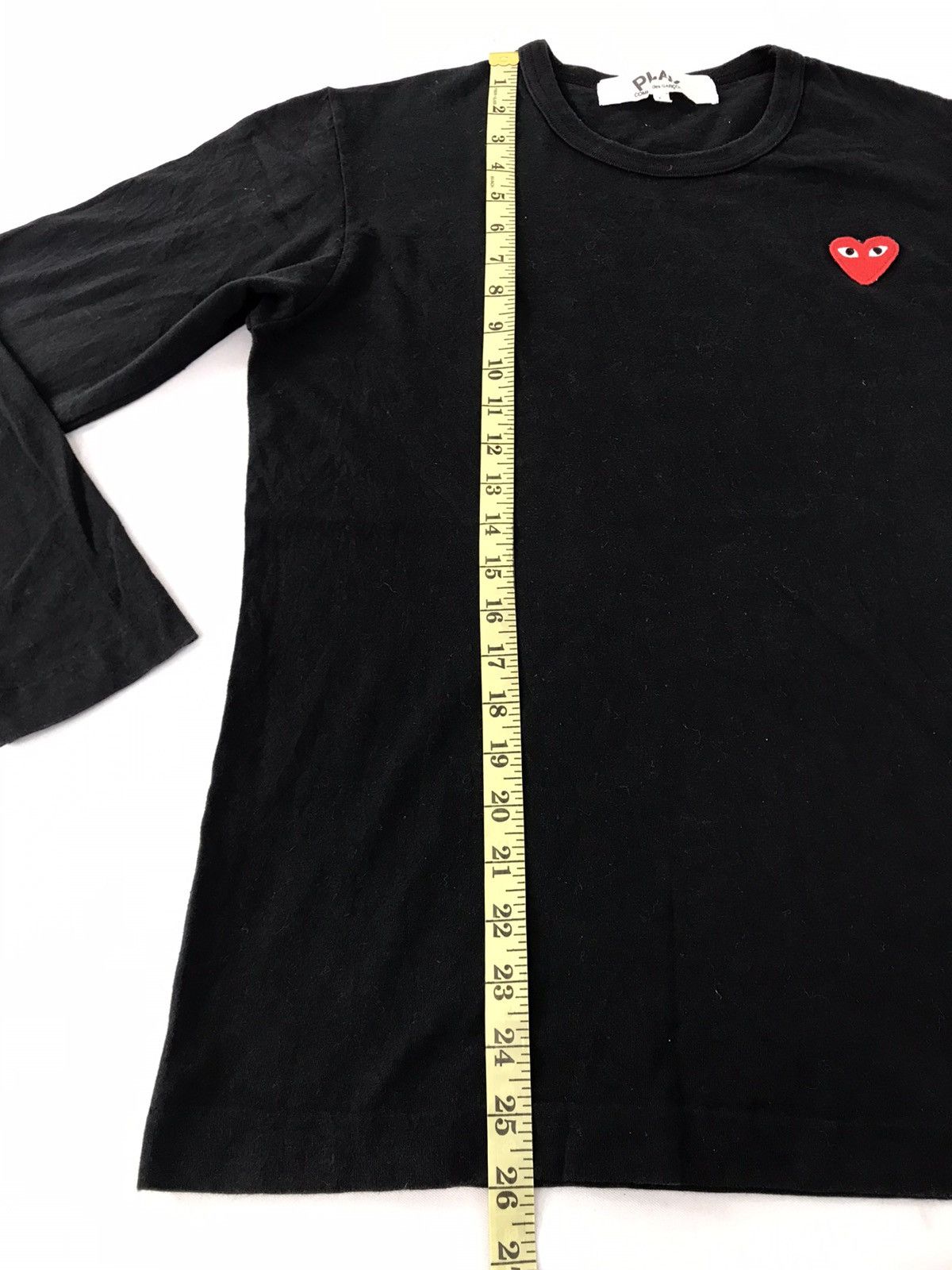 Japanese Brand × Vintage Comme Des Garçon Play Red Heart Longsleeve Tee T-shirt Size US M / EU 48-50 / 2 - 10 Thumbnail