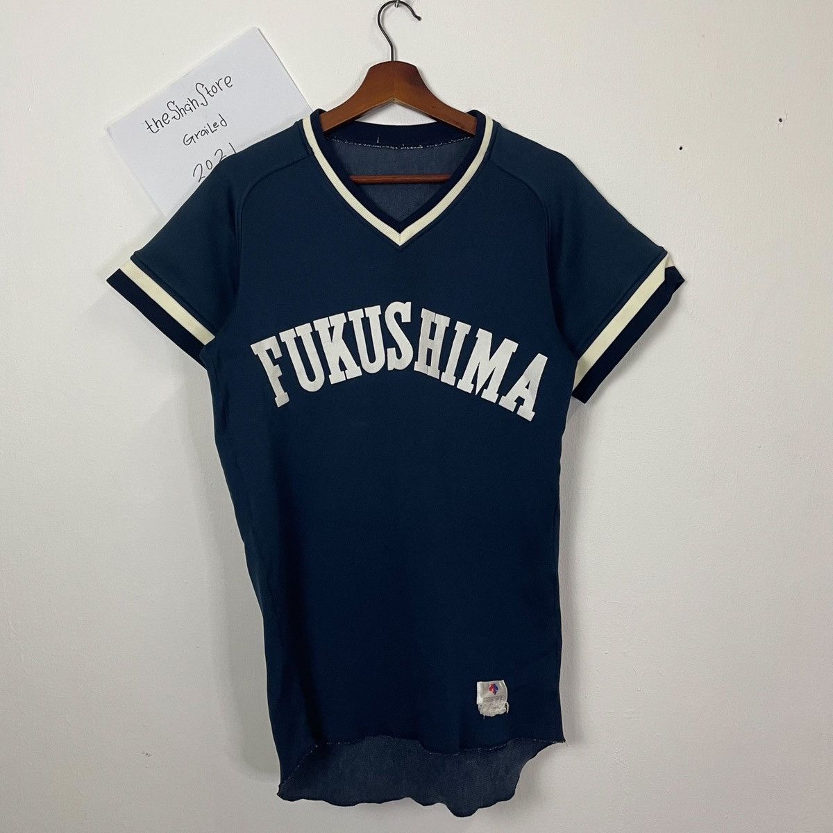 Descente × Japanese Brand Vintage 90s Fukushima 30 Japan Baseball Hip Hop Rap Tee Size US S / EU 44-46 / 1 - 1 Thumbnail