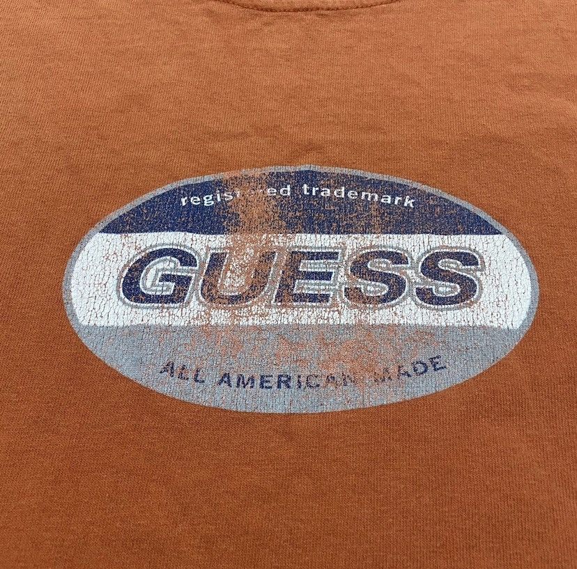 Georges Marciano Vintage 90s guess usa tshirt Size US L / EU 52-54 / 3 - 2 Thumbnail
