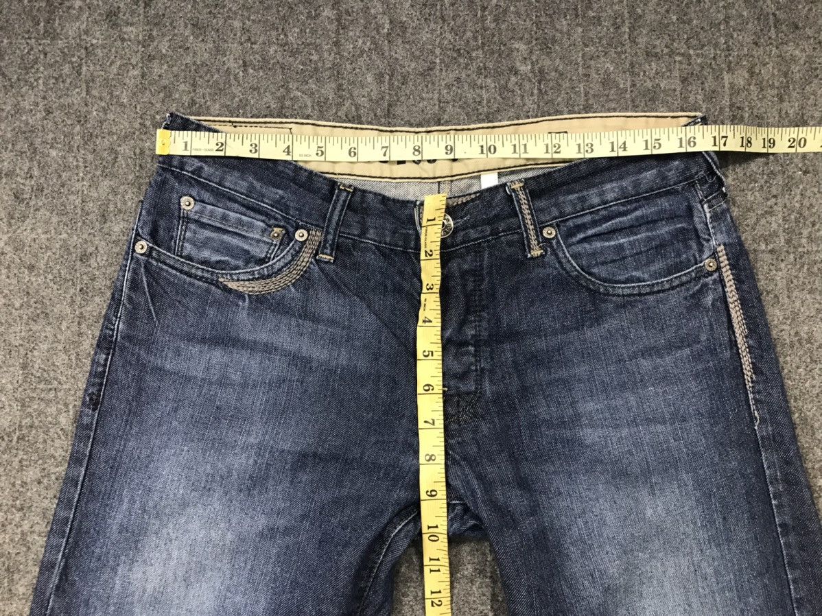 Guess Vintage Guess Jeans Light Blue Wash Design Boocut Size US 33 - 17 Thumbnail