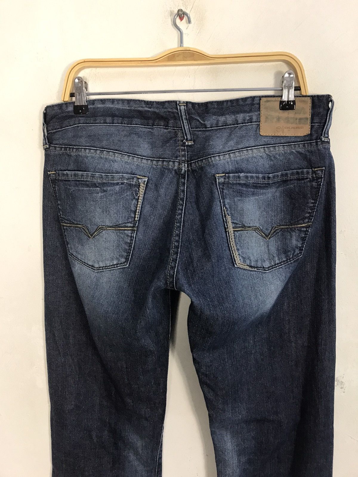 Guess Vintage Guess Jeans Light Blue Wash Design Boocut Size US 33 - 11 Thumbnail