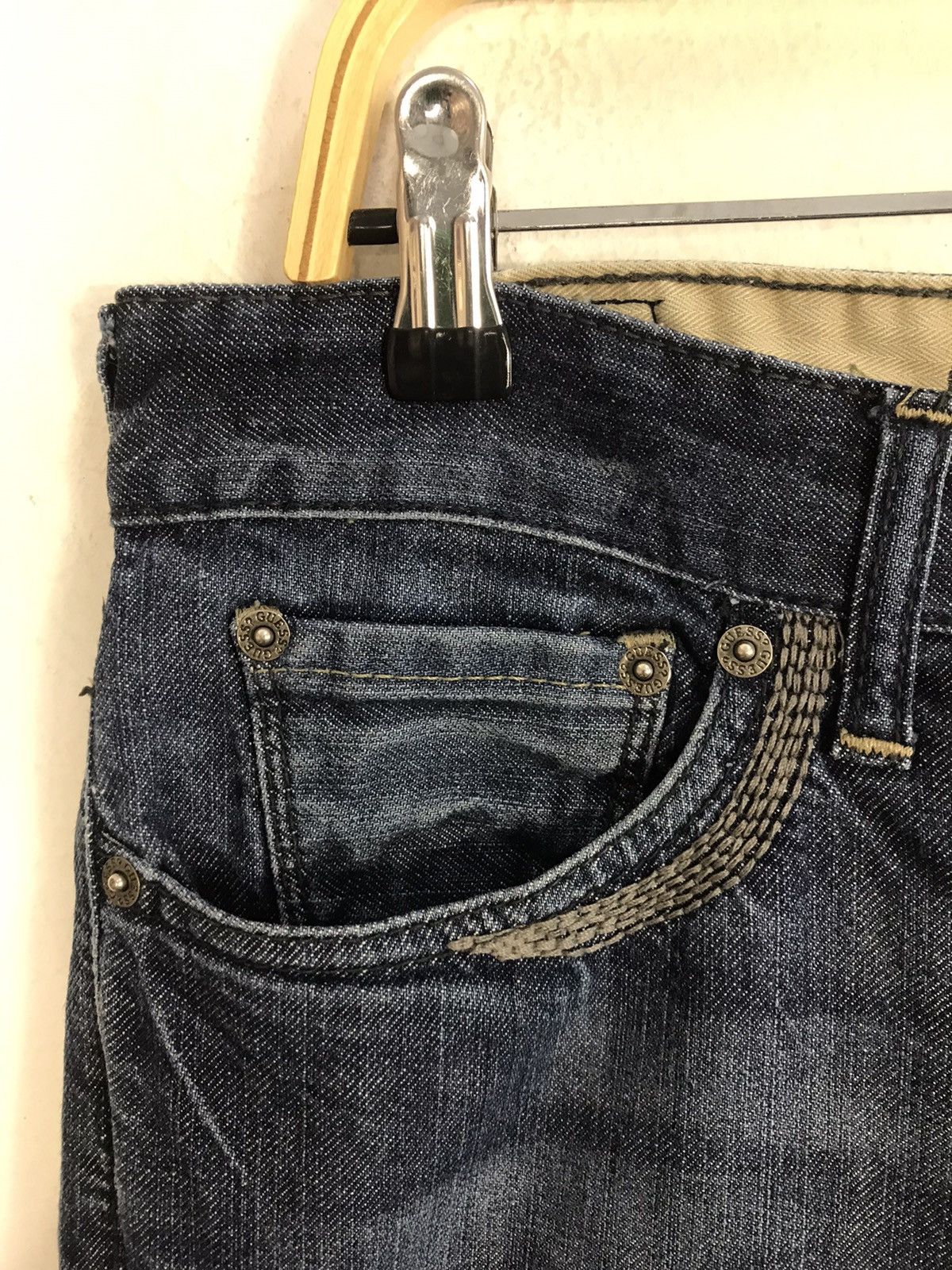 Guess Vintage Guess Jeans Light Blue Wash Design Boocut Size US 33 - 8 Thumbnail