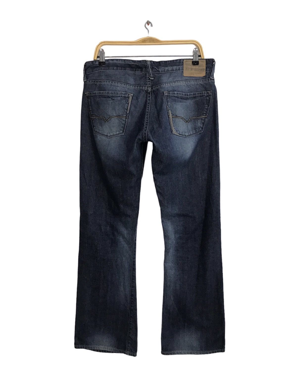 Guess Vintage Guess Jeans Light Blue Wash Design Boocut Size US 33 - 2 Thumbnail