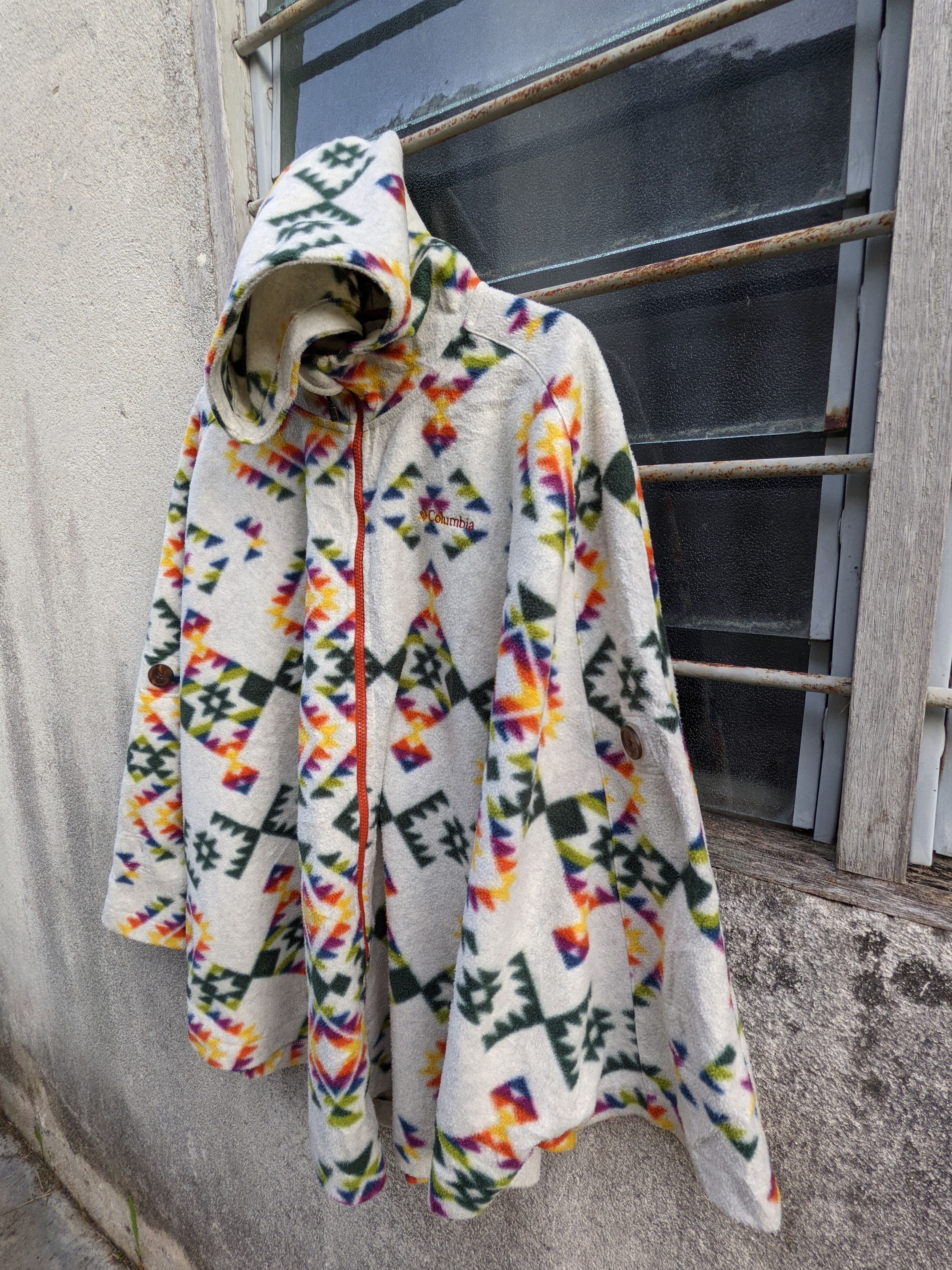 Columbia Columbia Native Aztec Poncho Fleece Size US L / EU 52-54 / 3 - 4 Thumbnail