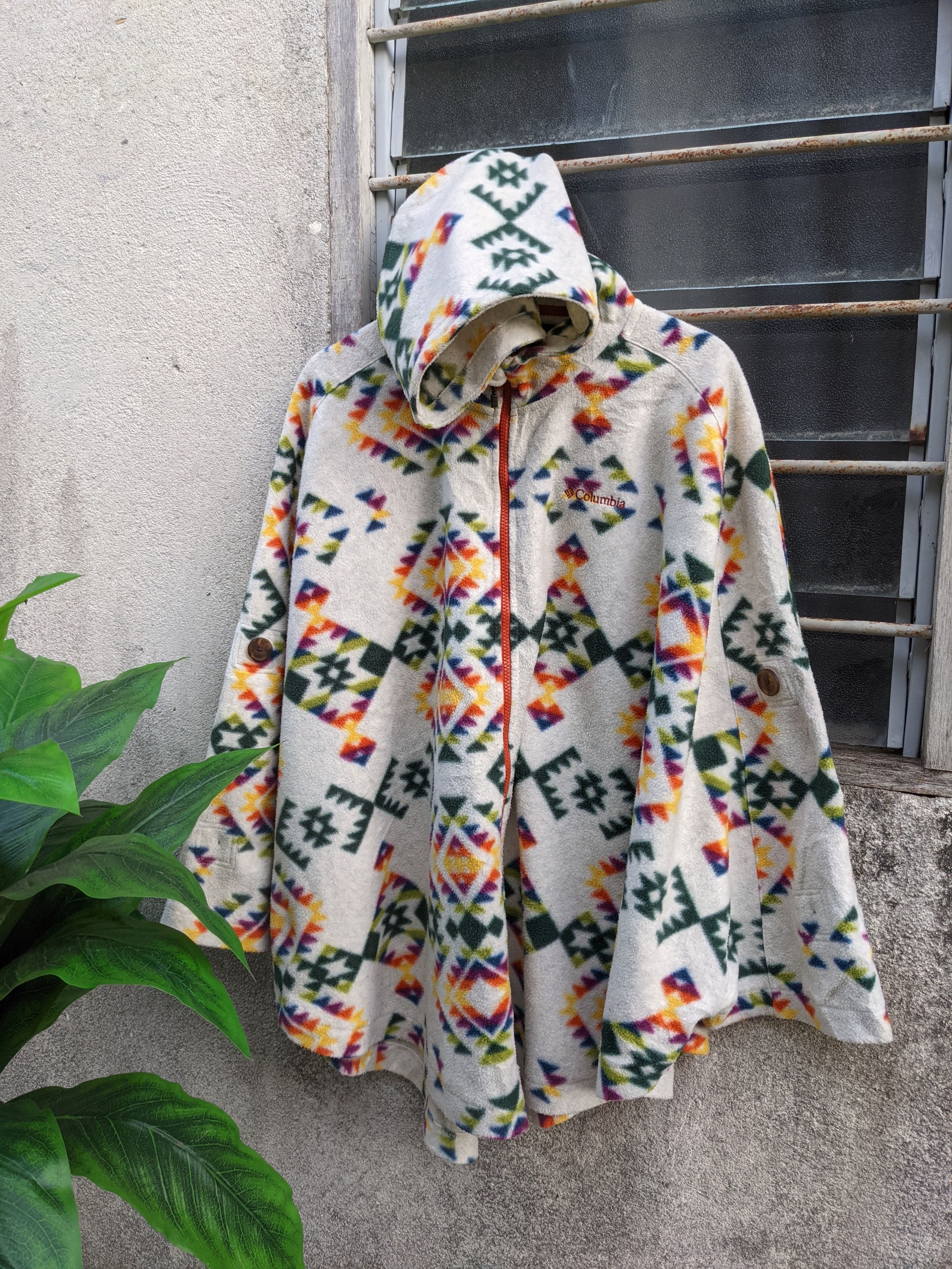 Columbia Columbia Native Aztec Poncho Fleece Size US L / EU 52-54 / 3 - 1 Thumbnail