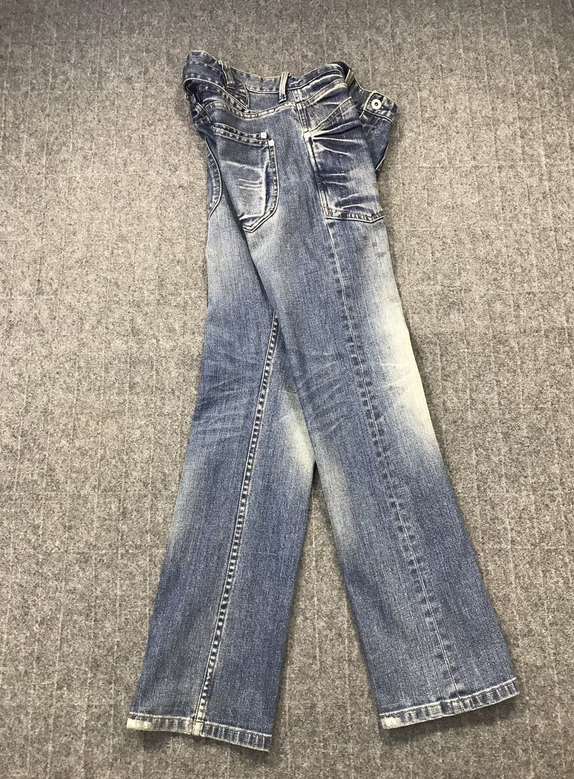 Japanese Brand × R.Newbold × Vintage Vintage R.Newbold Workwear Buckle Back Denim Style Size US 32 / EU 48 - 4 Thumbnail