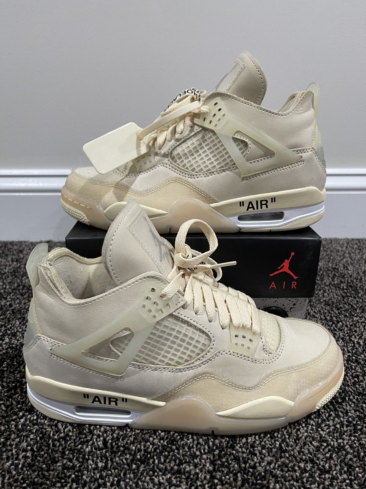 Air Jordan Retro 4 x Virgil Off-White Wmns “Sail” Sneaker