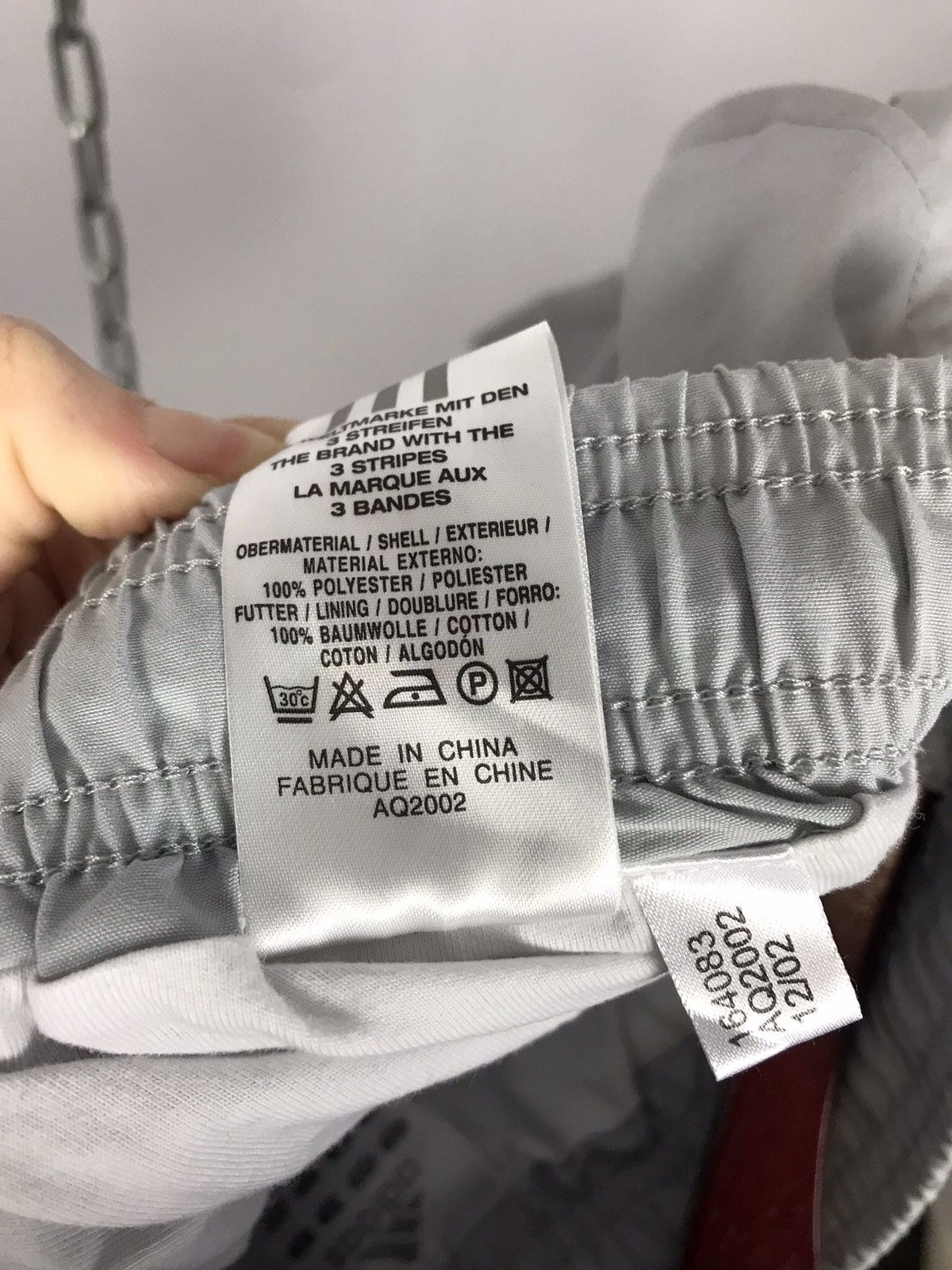 Adidas Adidas vintage shorts streetwear Size US 34 / EU 50 - 6 Thumbnail