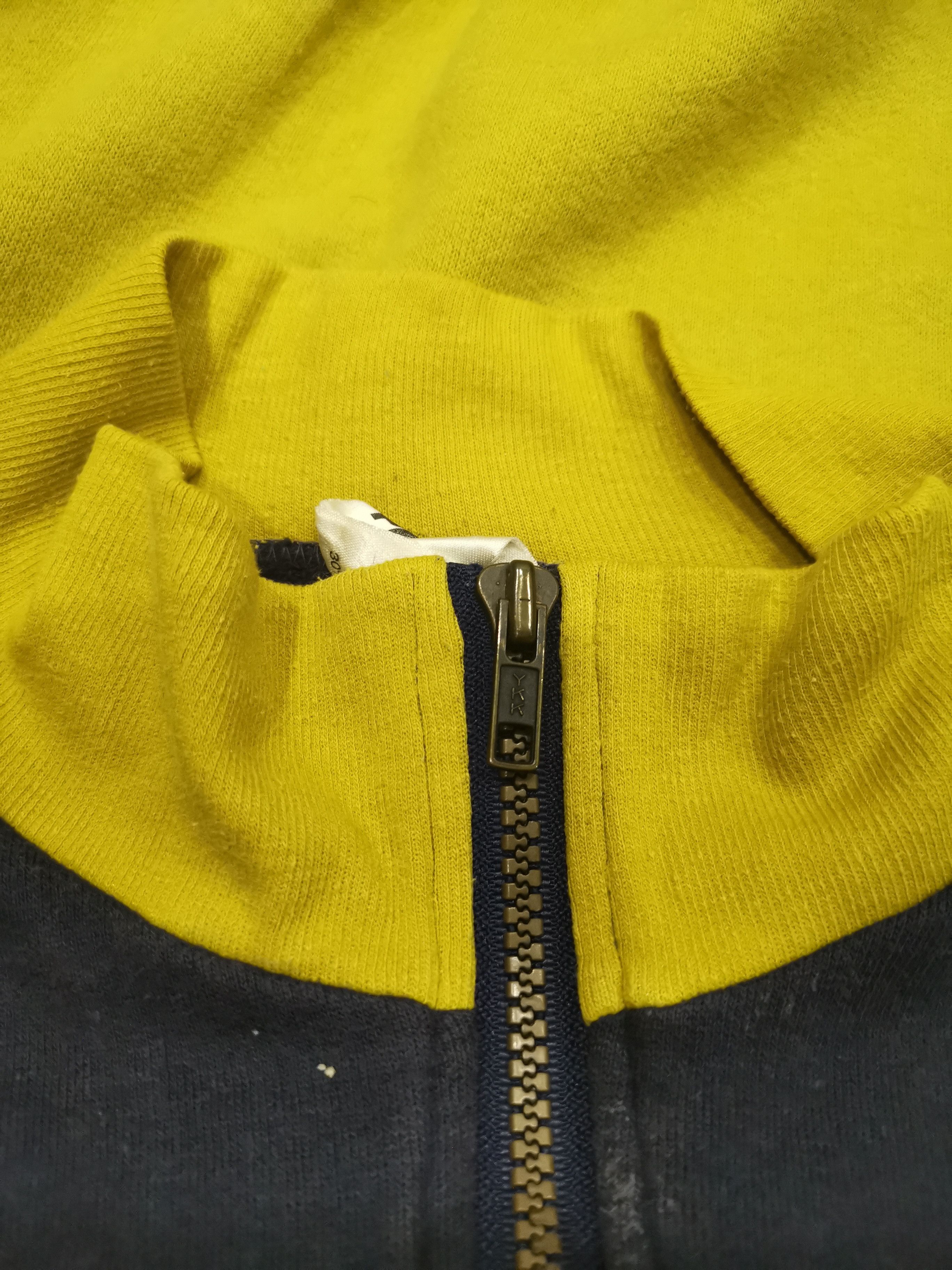 Puma × Vintage Vintage Sweatshirt Puma Sports Half Zipper Size US M / EU 48-50 / 2 - 7 Thumbnail