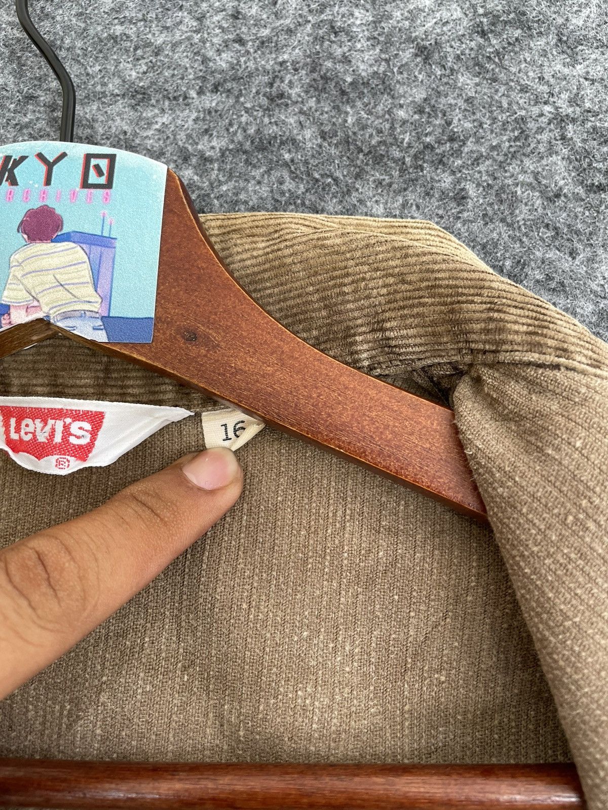 Levi's × Vintage VINTAGE LEVIS CORDUROY JACKET Size US S / EU 44-46 / 1 - 7 Thumbnail