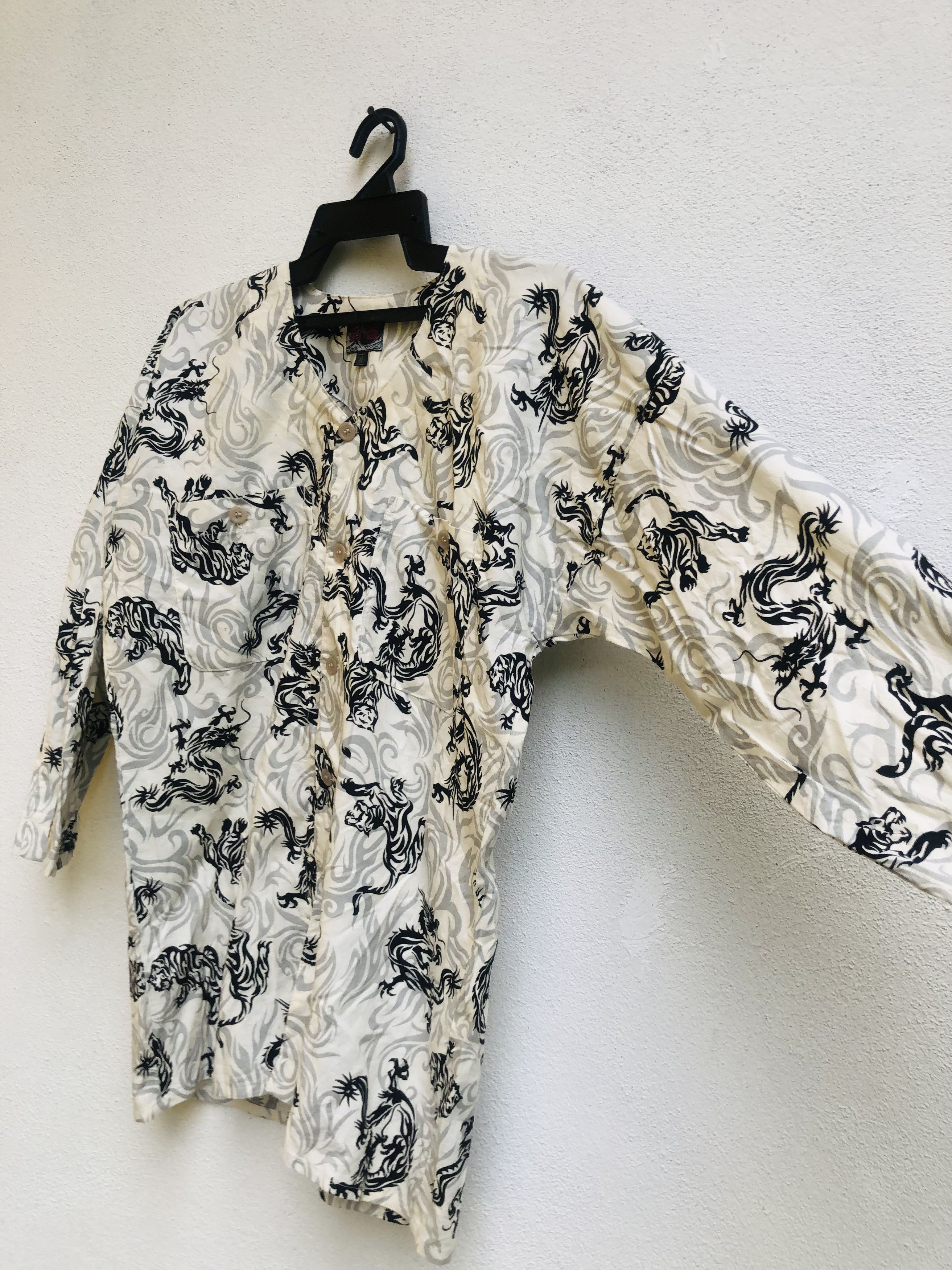 Japanese Brand Vintage Tiger Fight Dragon Designer Fashion Style Size US M / EU 48-50 / 2 - 5 Thumbnail