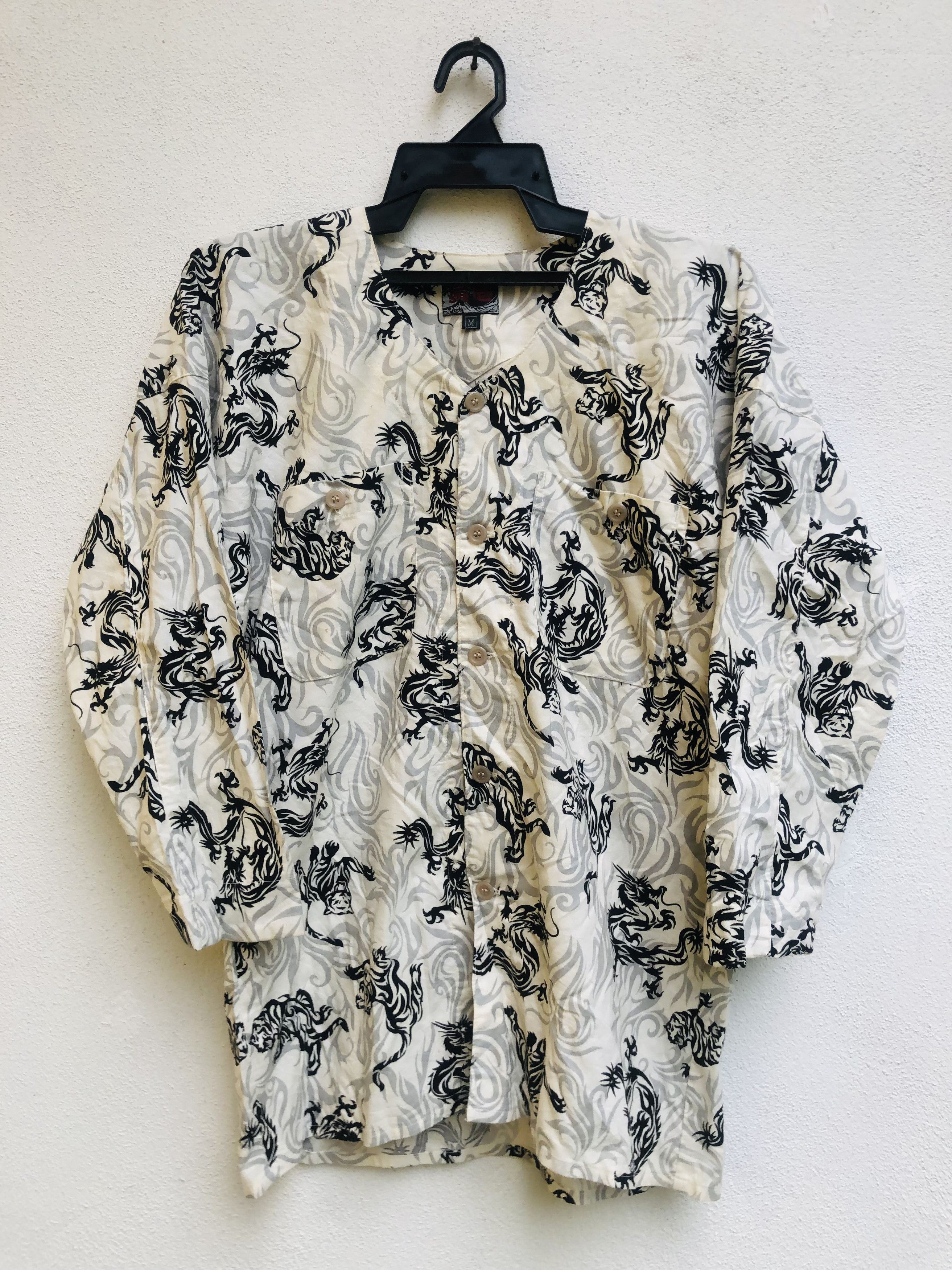 image of Vintage Tiger Fight Dragon Designer Fashion Style in White, Men's (Size Medium)