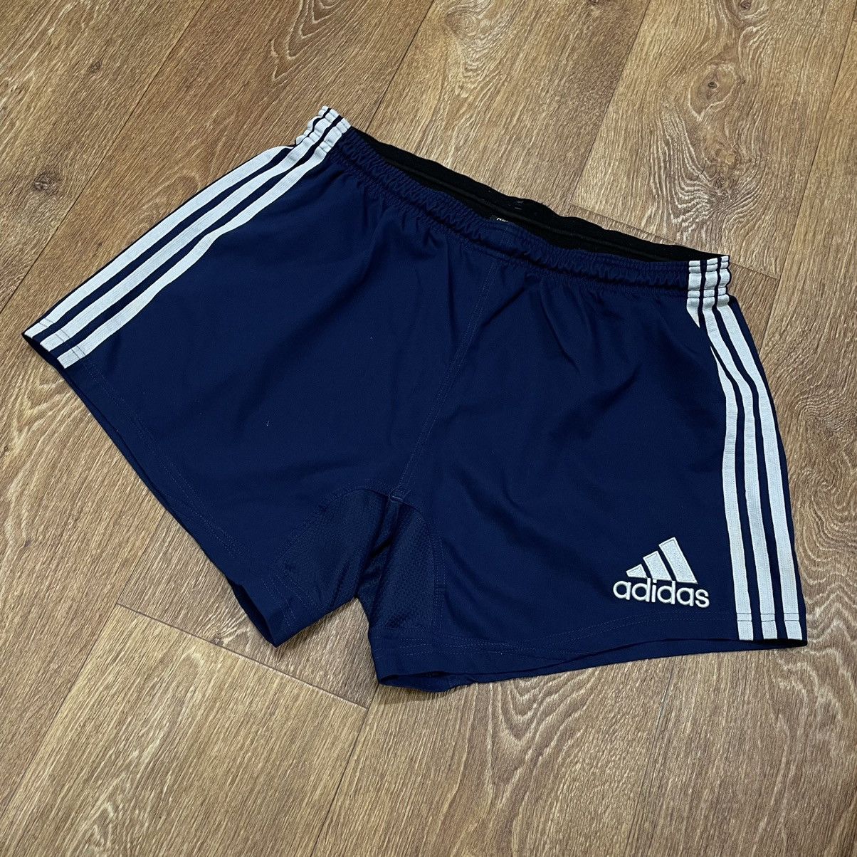 Vintage Vintage Adidas Striped Shorts Y2K Streetwear Baggy Faded 34 Size US 34 / EU 50 - 1 Thumbnail