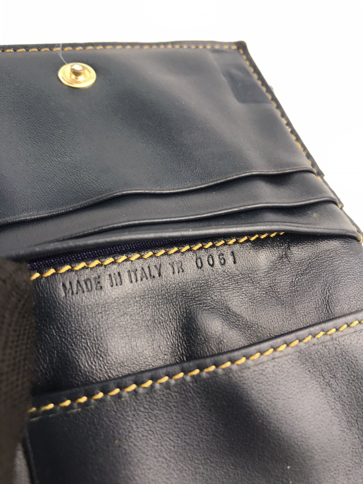 Dior ❌Last Drop ❌Authentic Christian Dior Wallet saddle Size ONE SIZE - 10 Thumbnail