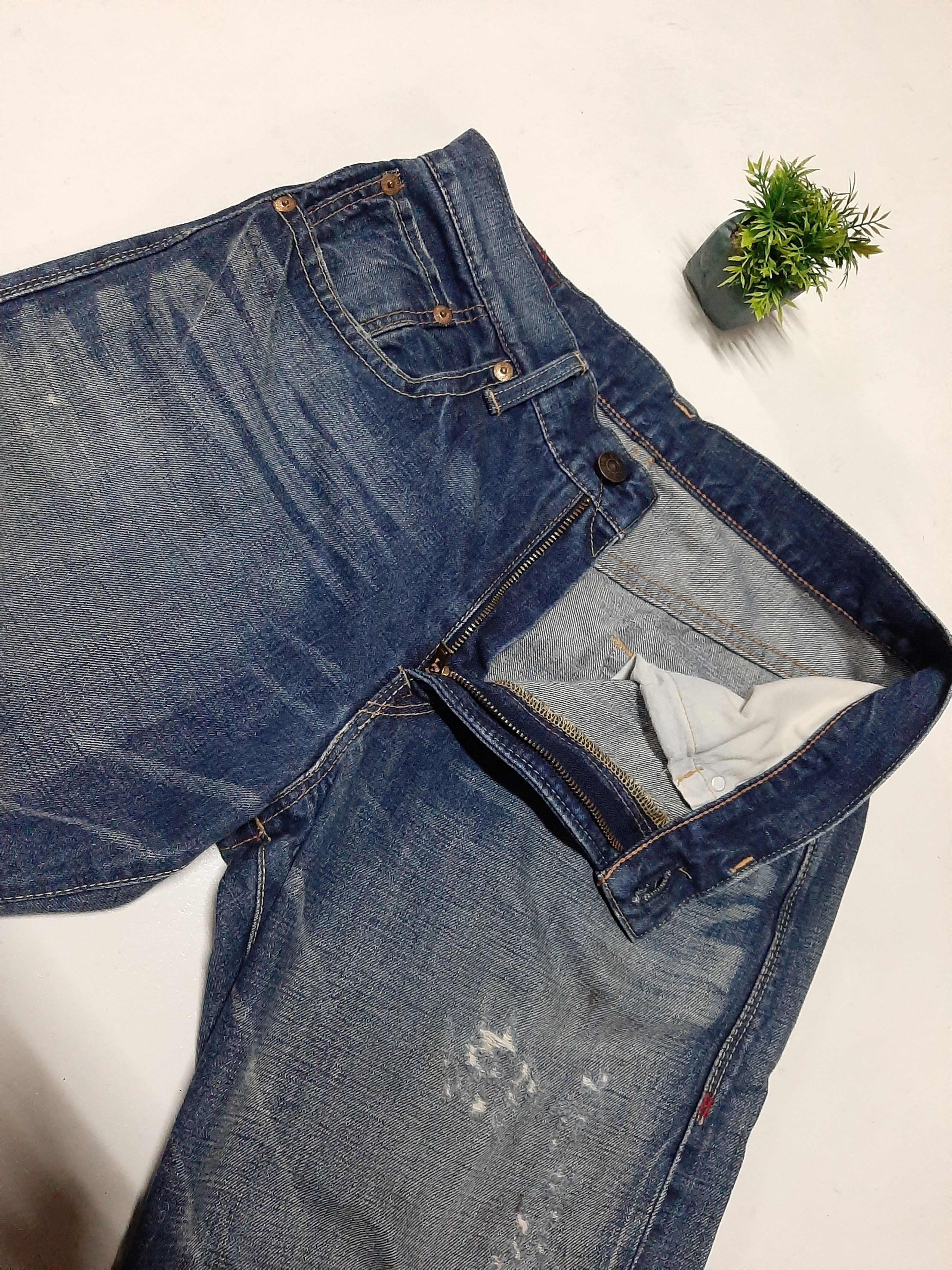 Edwin × Salvage × Vintage VINTAGE SELVEDGE EDWIN 13oz GRAND BLUE WASH DISTRESED DENIM Size US 34 / EU 50 - 4 Thumbnail