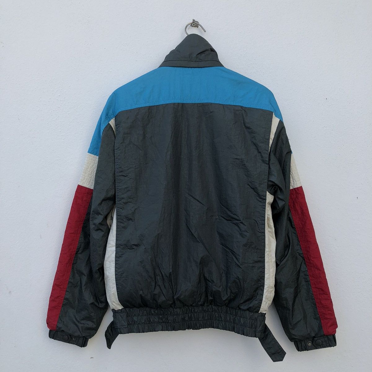 MULTI COLOUR TRITONE DESCENTE ZIPPER JACKET