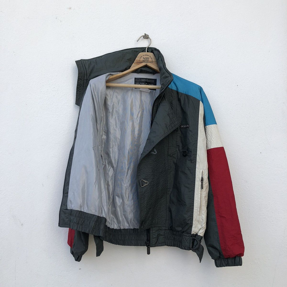 MULTI COLOUR TRITONE DESCENTE ZIPPER JACKET