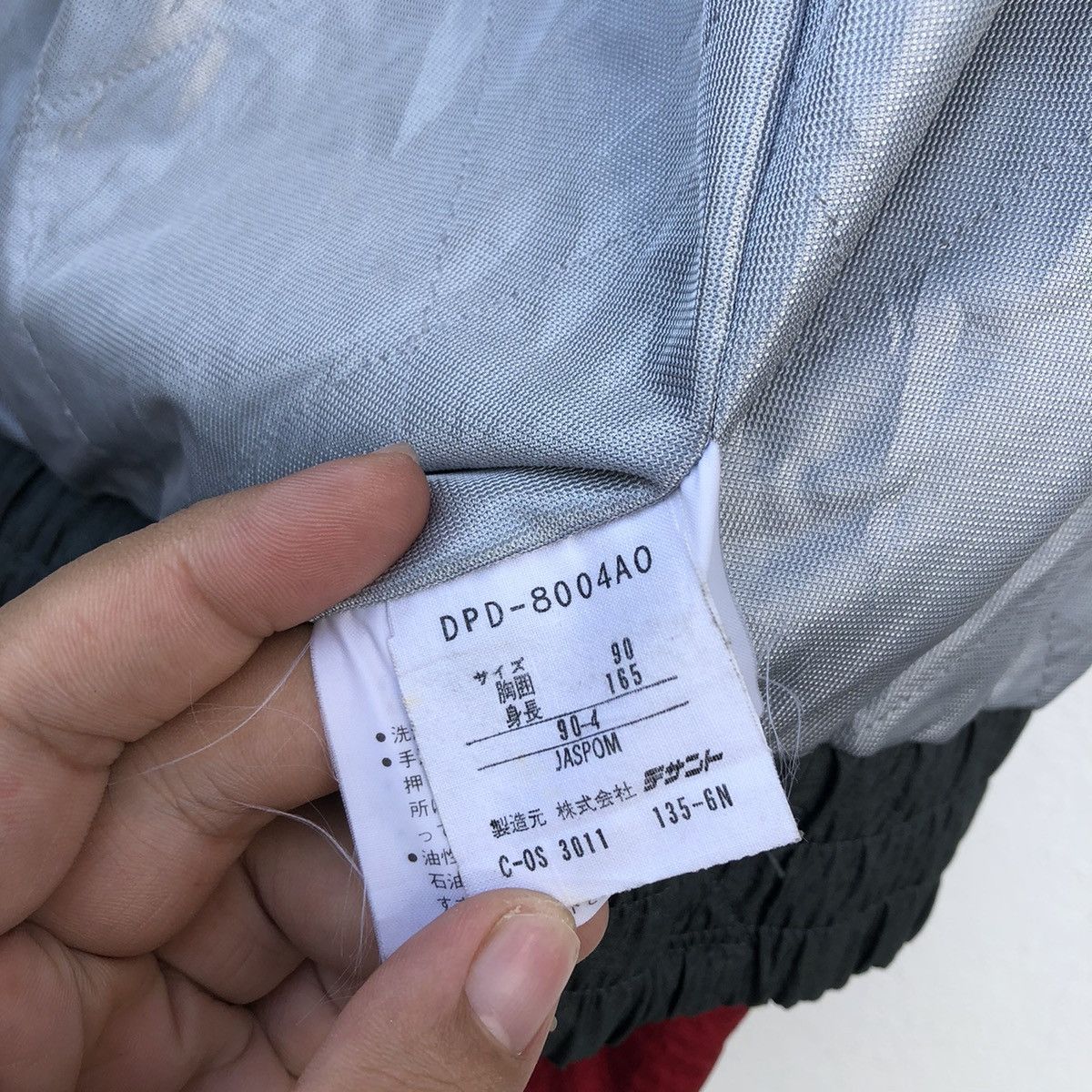 MULTI COLOUR TRITONE DESCENTE ZIPPER JACKET