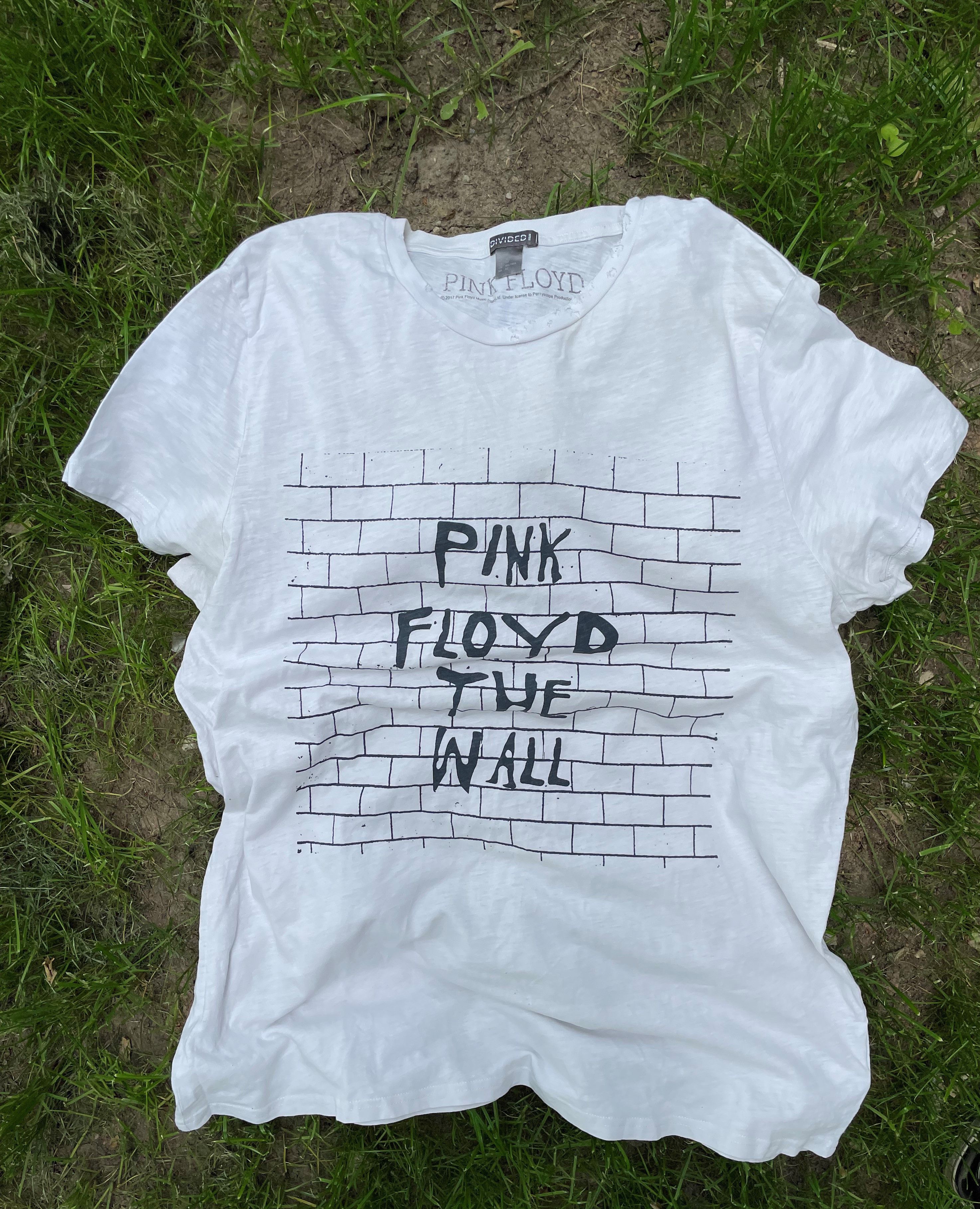 Pink Floyd × Vintage Pink Floyd the wall T-shirts band tee rock tee Size US XL / EU 56 / 4 - 1 Thumbnail