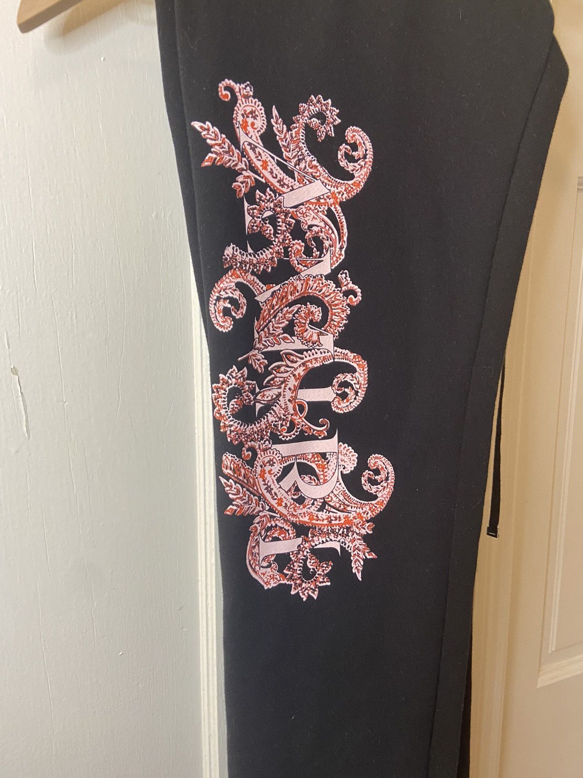 Amiri Amiri Red Logo Sweatpants Sz S Size US 31 - 3 Thumbnail