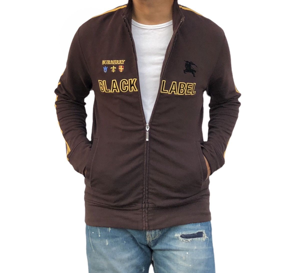 Burberry Burberry Black Label Stretchable Embroidery Spell Out Jacket Size US M / EU 48-50 / 2 - 2 Thumbnail