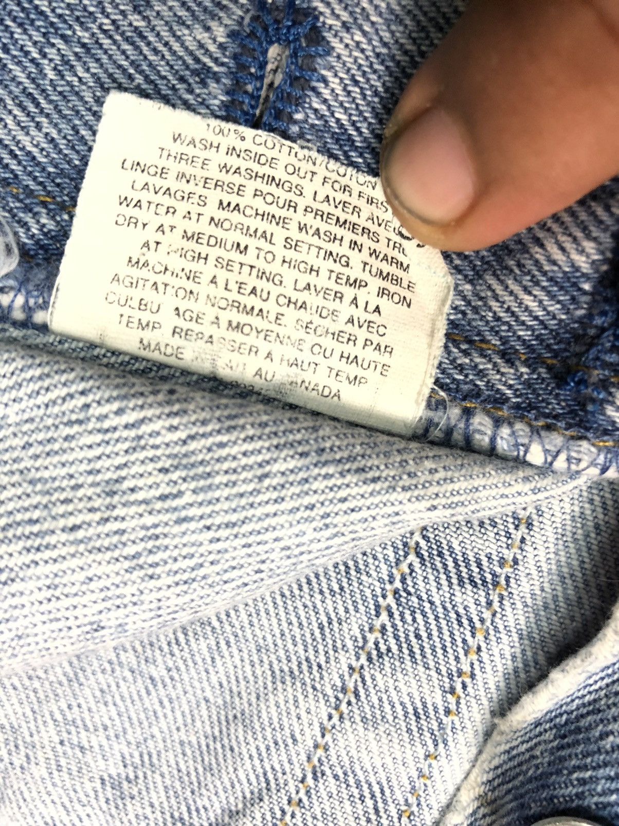 Levi's × Vintage VINTAGE 1993 LEVIS BLUE WASH DISSTRESSED GRUNGE DENIM Size US 30 / EU 46 - 9 Thumbnail