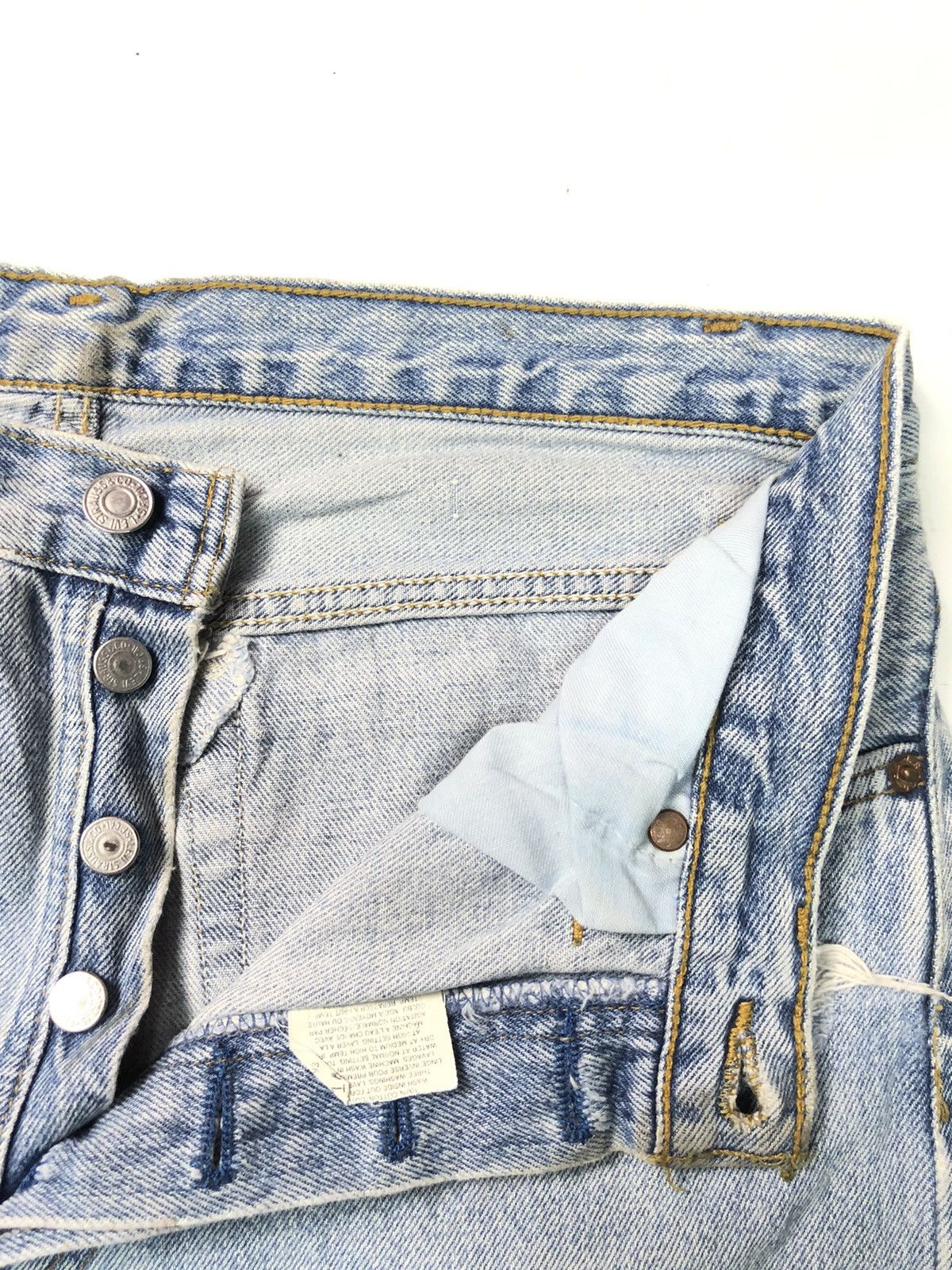 Levi's × Vintage VINTAGE 1993 LEVIS BLUE WASH DISSTRESSED GRUNGE DENIM Size US 30 / EU 46 - 7 Thumbnail