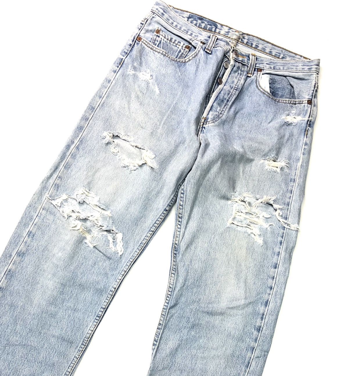 Levi's × Vintage VINTAGE 1993 LEVIS BLUE WASH DISSTRESSED GRUNGE DENIM Size US 30 / EU 46 - 4 Thumbnail