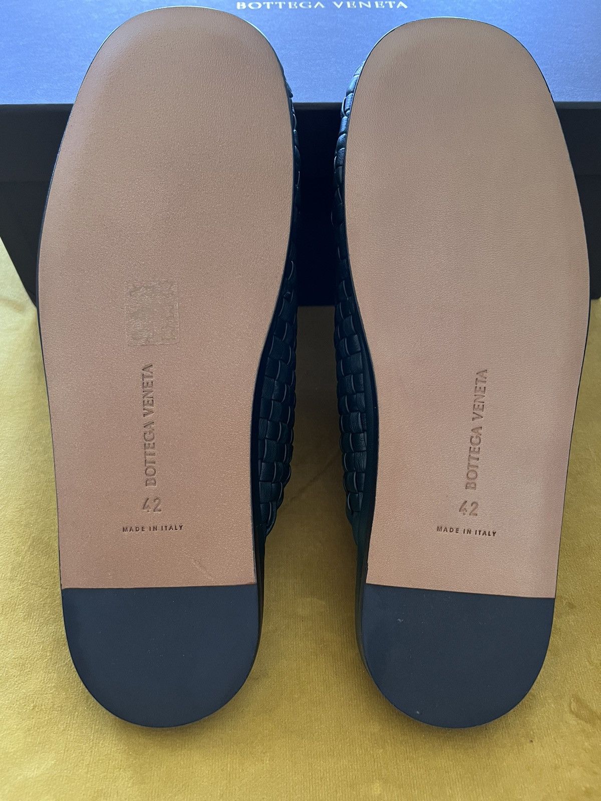 Bottega Veneta NIB BV intrecciato leather slippers/slip-ons, IT42, Italy Size US 9 / EU 42 - 14 Thumbnail