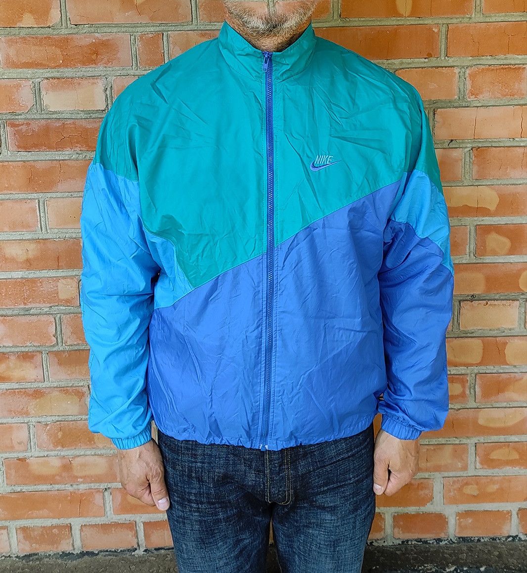 Vintage Nike 90’s popular Blue Light Weight Jacket Size Large