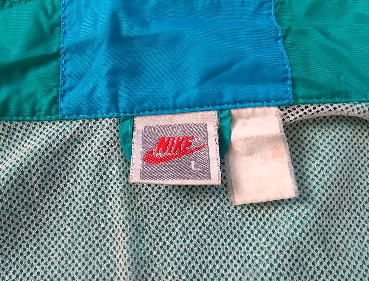 Nike retro Nike y2k Vintage Track Lightweight Jacket 90s Size US L / EU 52-54 / 3 - 8 Thumbnail
