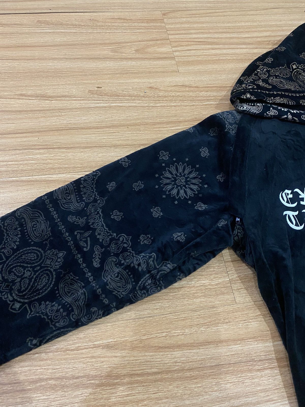 Designer × Fifty Karats × Japanese Brand GK90 24 KARATS EXILE CRIBE FLEXIBLE BANDANA HODDIES Size US M / EU 48-50 / 2 - 6 Thumbnail