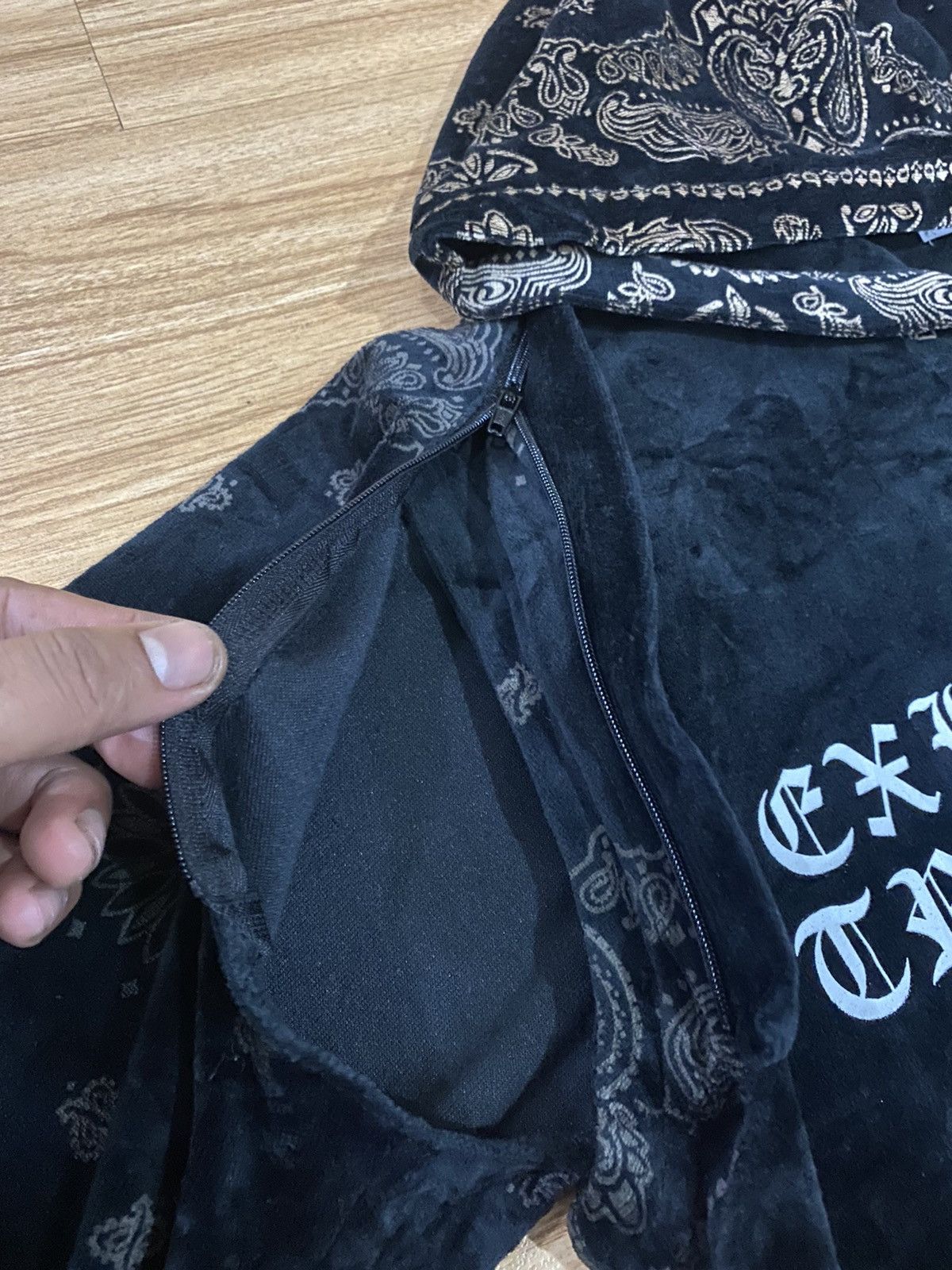 Designer × Fifty Karats × Japanese Brand GK90 24 KARATS EXILE CRIBE FLEXIBLE BANDANA HODDIES Size US M / EU 48-50 / 2 - 7 Thumbnail